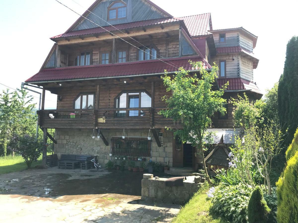 Садиба Червона калина Private estate Chervona Kalyna Яремча Экстерьер фото